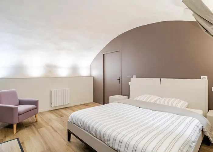 Apartmán Spacieux Avec Grande Terrasse Coeur De *